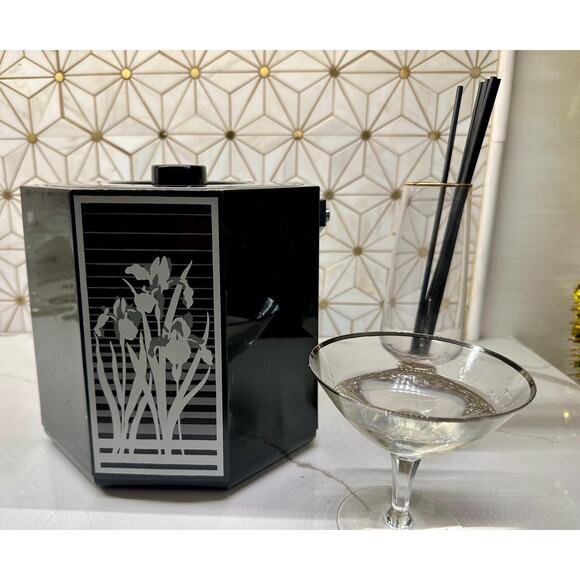 Vintage 1985 Himark Black‎ and White Ice Bucket with Iris Detail - Made in Japan - Picture 1 of 6